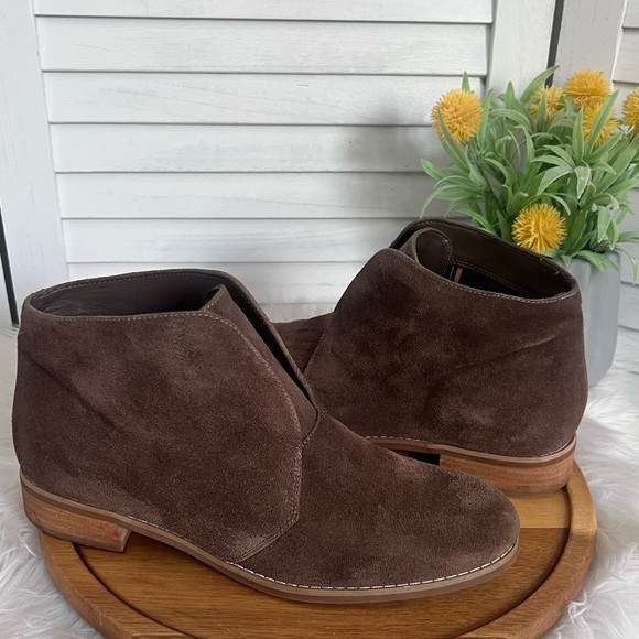 Blondo Verona Waterproof Ankle Boot Brown Suede Neutral Casual Size 9 - Picture 3 of 13